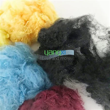 Gerecyclede polyester nietje vezels voor vulling